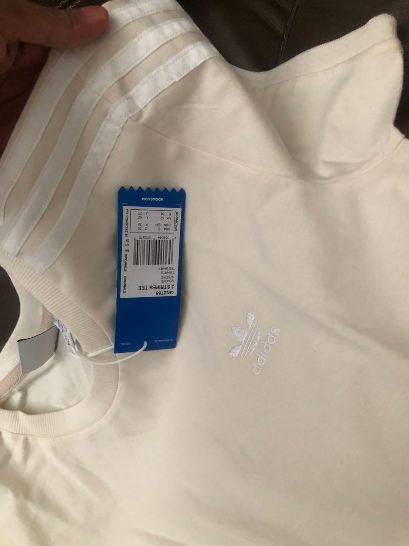 Adidas Tshirt New, Olah Raga, Baju Olahraga di Carousell