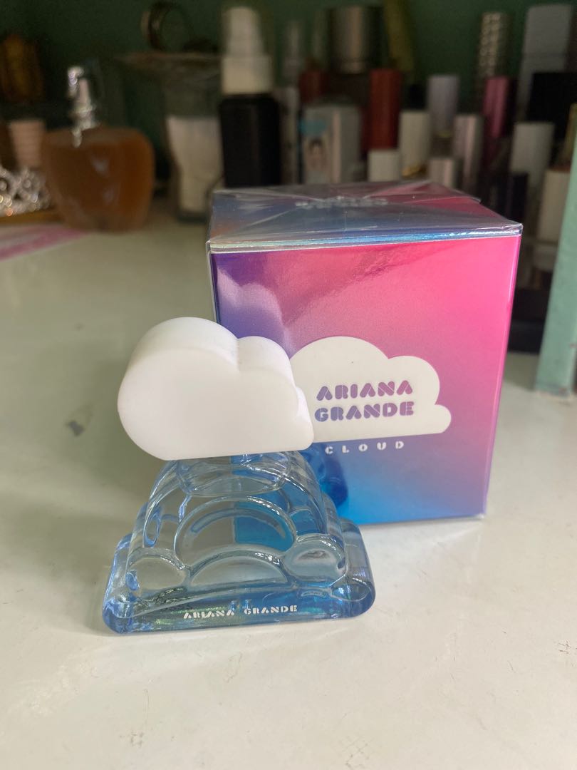 Ariana grande 2025 perfume 7.5 ml