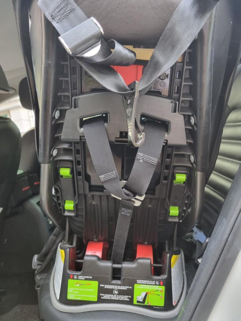 Britax hotsell allegiance luna