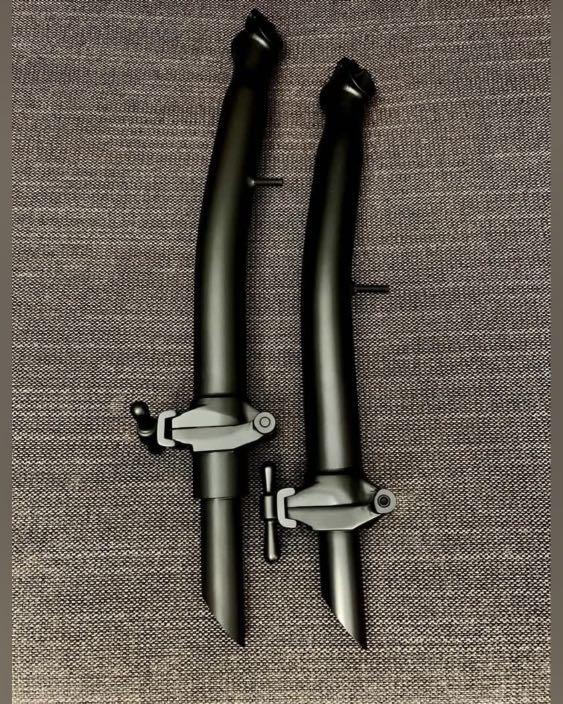 Brompton Titanium Stem (Category: Parts & Accessories) located in Singapore. Submitted by bromprr_type_r_31 (Listing ID 1125882833, Image 10). Description: Interested can PM me for better quality video/photos of the M/S stem You can look at other listings on titanium fork and triangle. Raw finishing $640 Titanium S stem 557g Another photo is stock M stem weight.