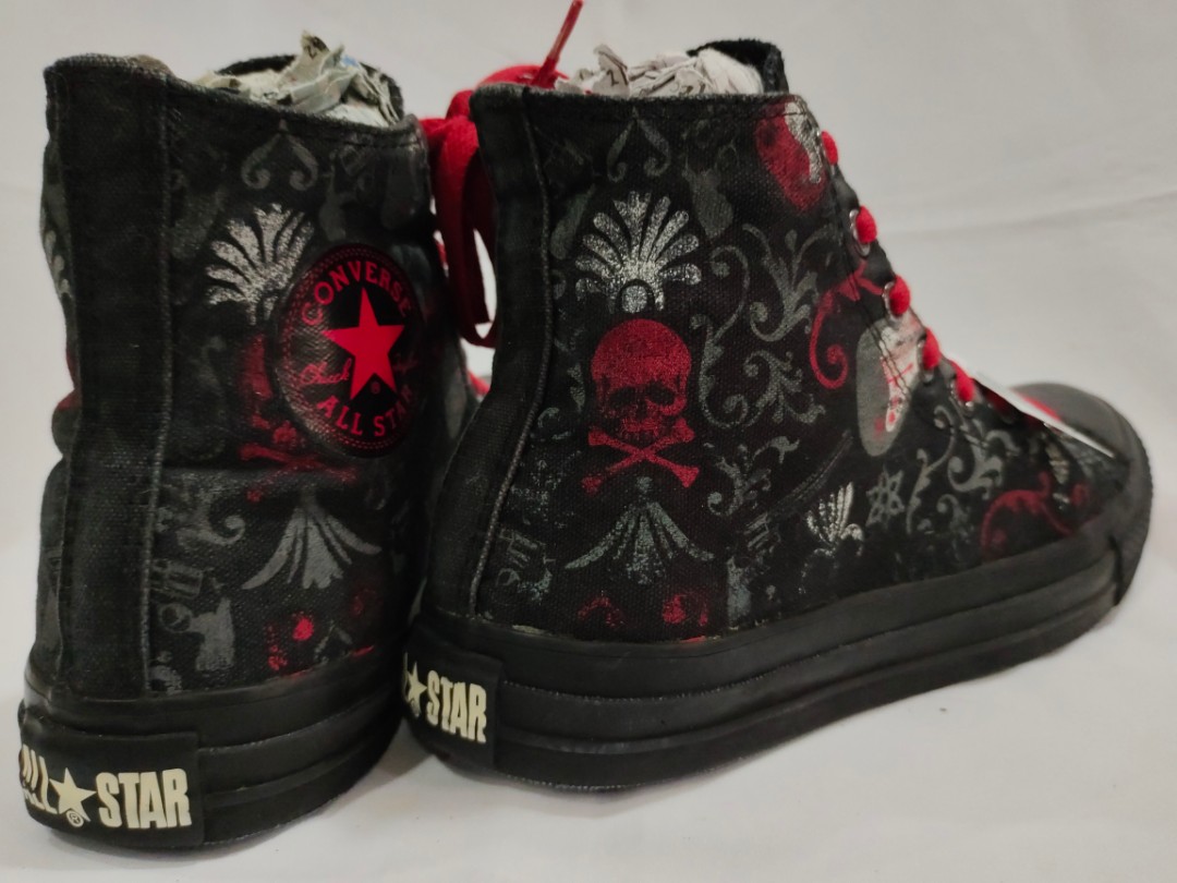 Chuck taylor skulls converse 2025