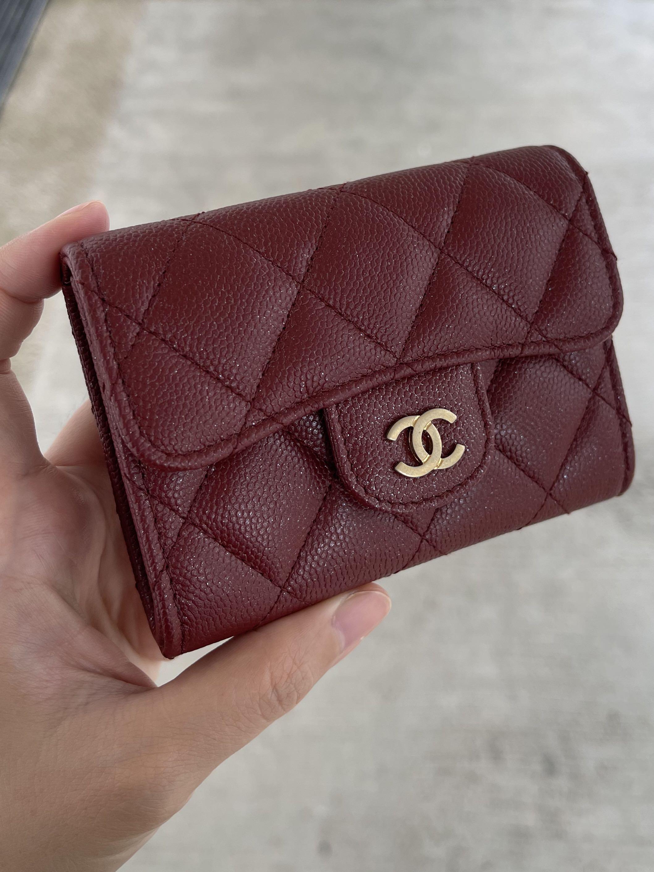 Chanel XL card holder 18C Iridescent Glitter Burgundy, Luxury, Bags &  Wallets on Carousell