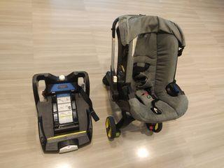 Doona Car seat Stroller with Isofix base