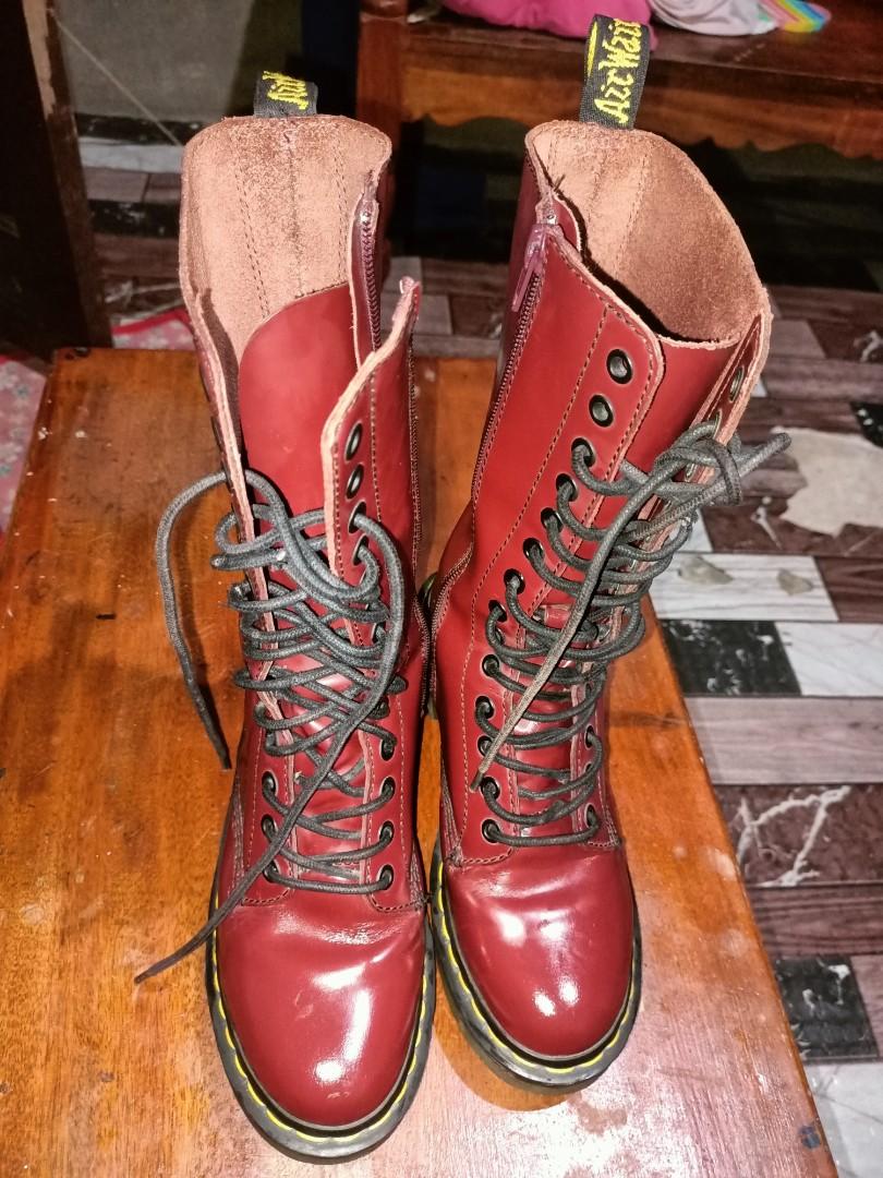 14 eye store doc martens red