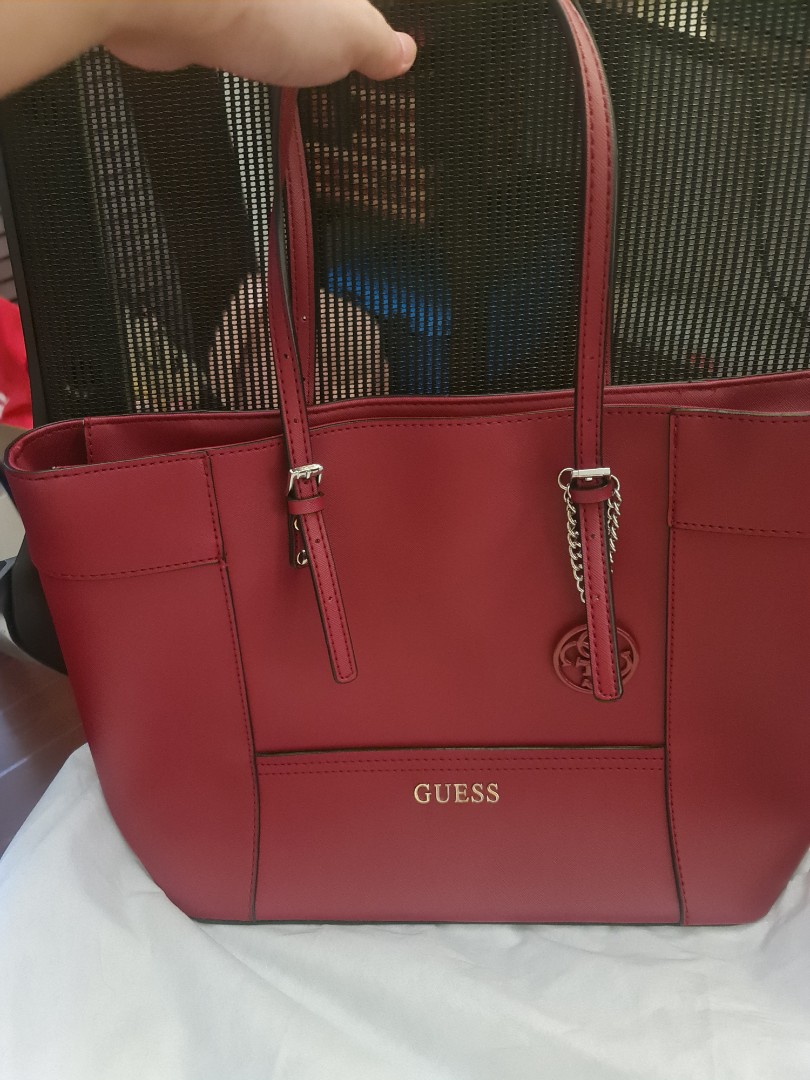 Guess online maroon bag