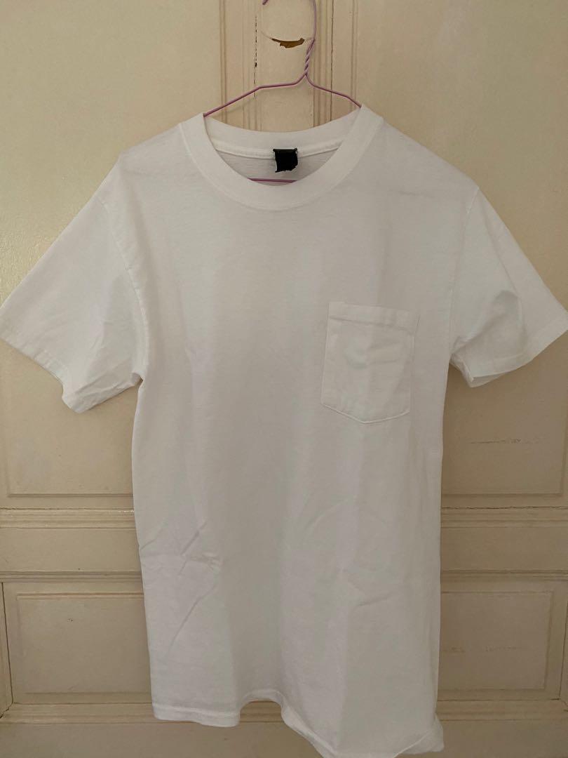 Hanes Beefy-T with Pocket t shirt - M 
