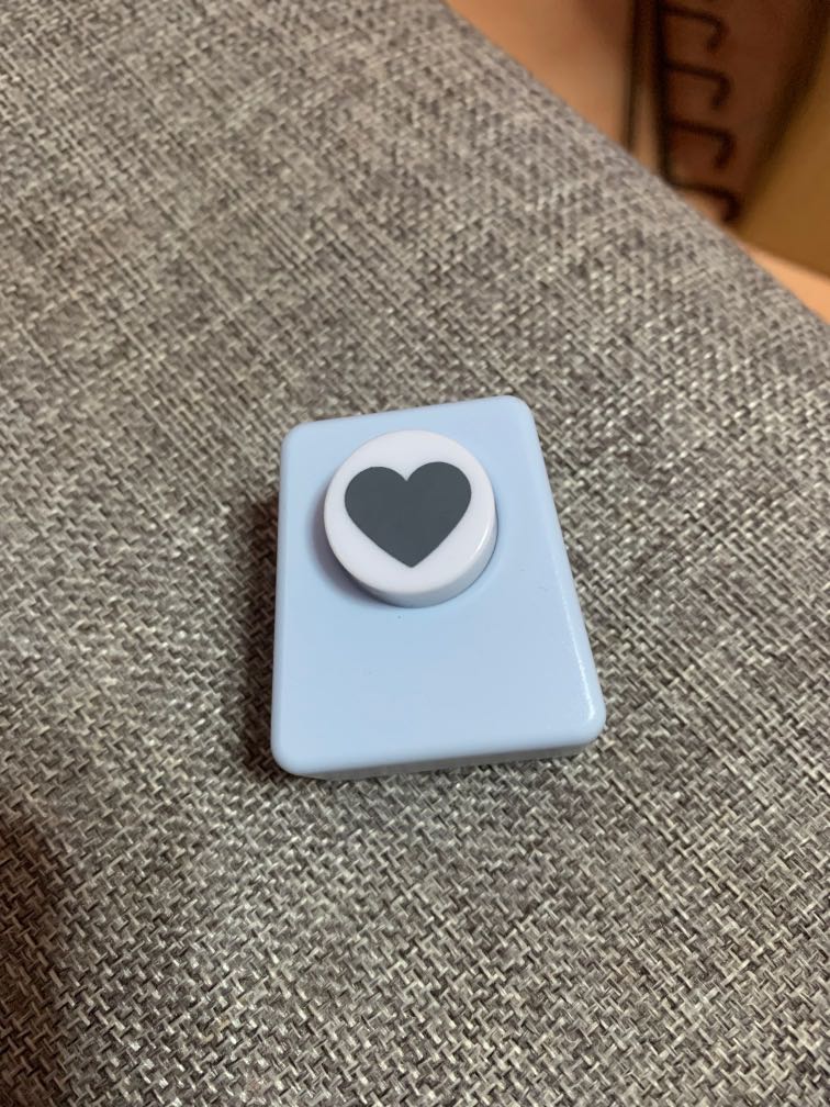 Heart shape paper cutter, Hobbies & Toys, Stationery & Craft, Craft