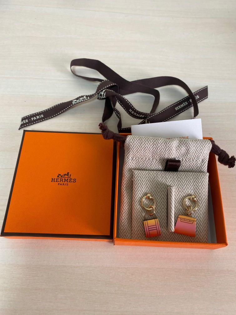 hermes fusion amulette maroquinier earrings, 名牌, 飾物及配件- Carousell