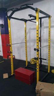 HOME POWER CAGE W/ LAT PULL DOWN