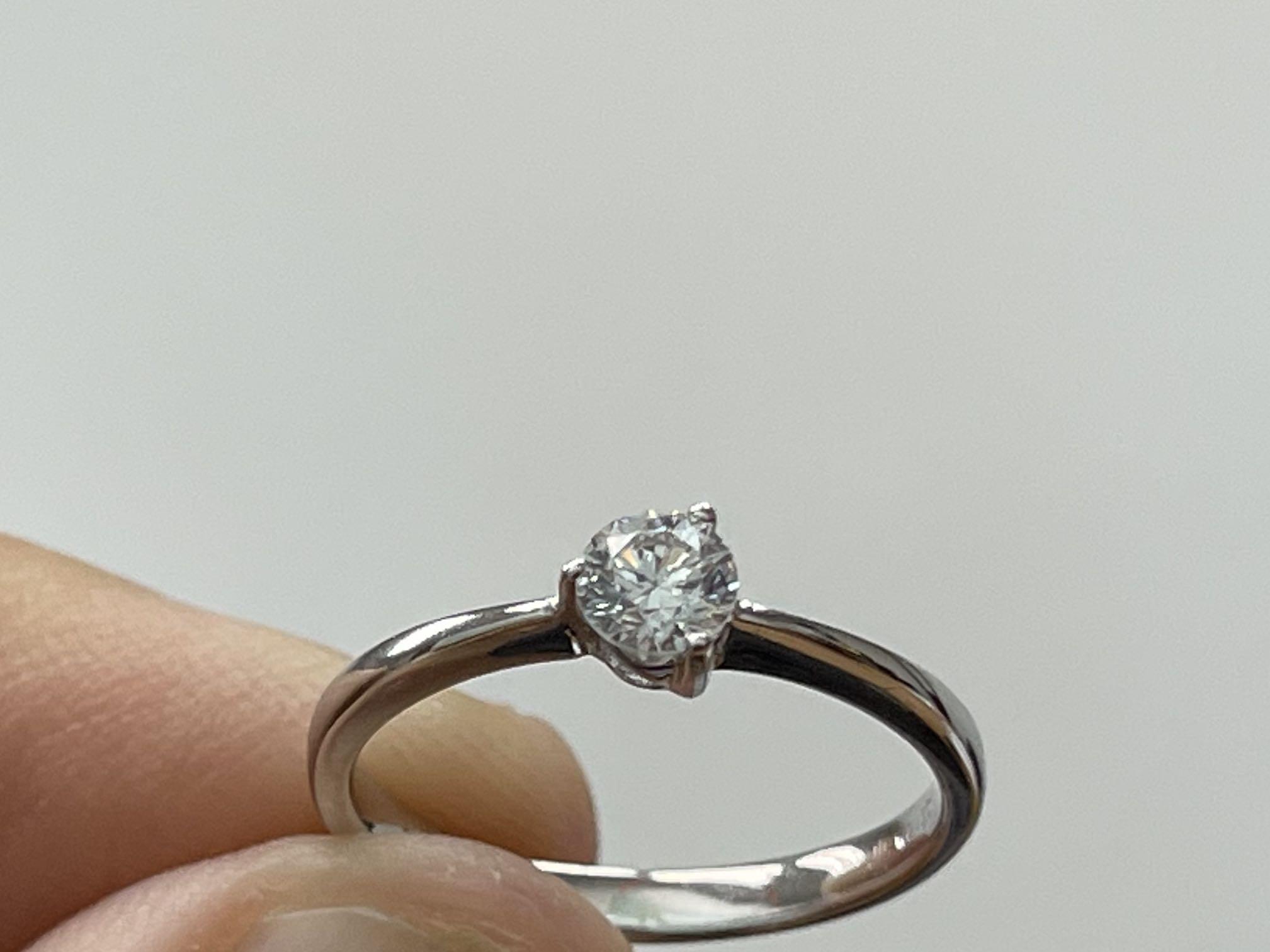 Lee Hwa 0.30 carat Solitaire Diamond Ring set on 18k white Gold