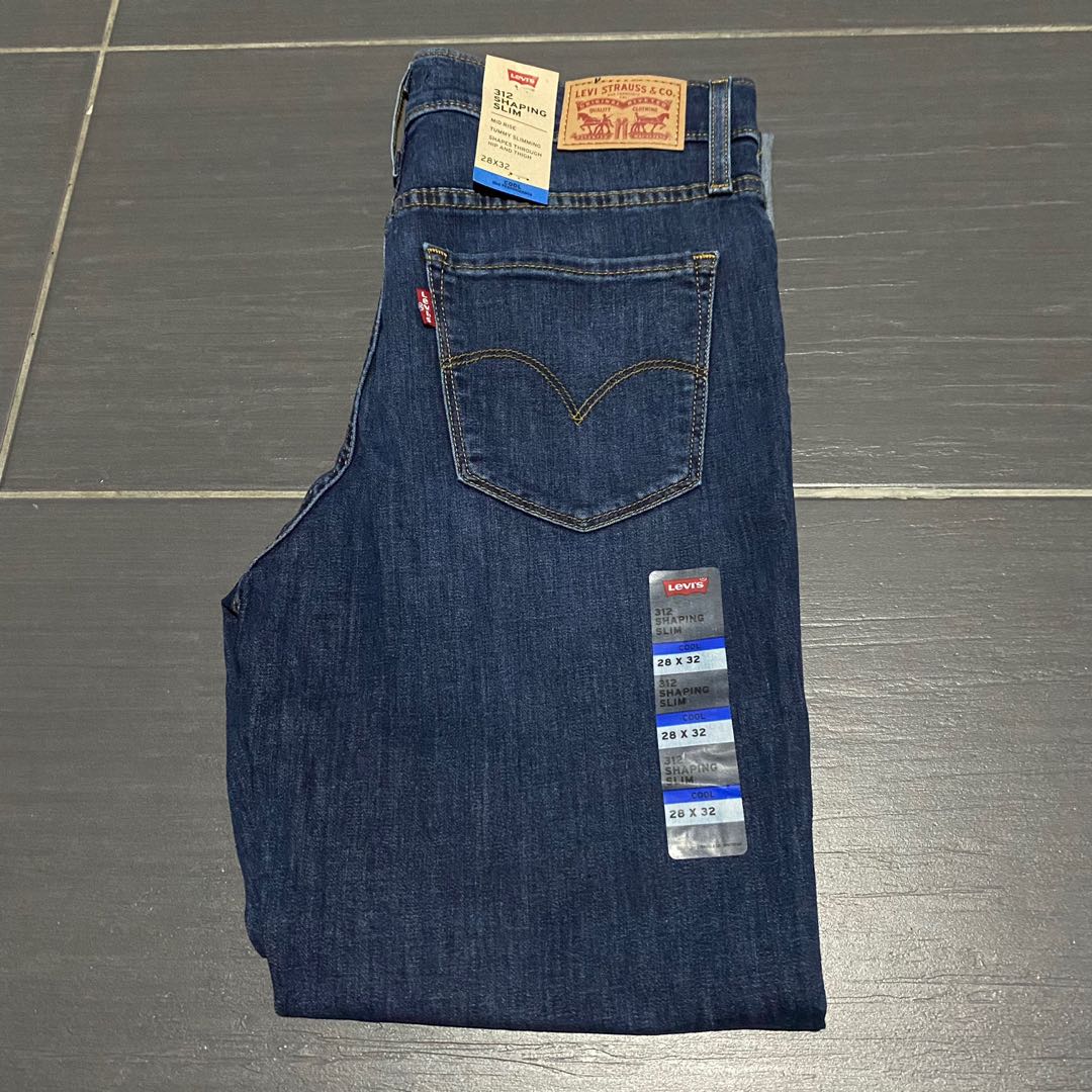 LEVI'S 312 SHAPING SLIM size 28, Women's Fashion, Bottoms, Jeans \u0026 Leggings  on Carousell