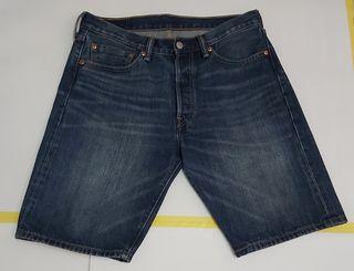 Levi's 501 W32