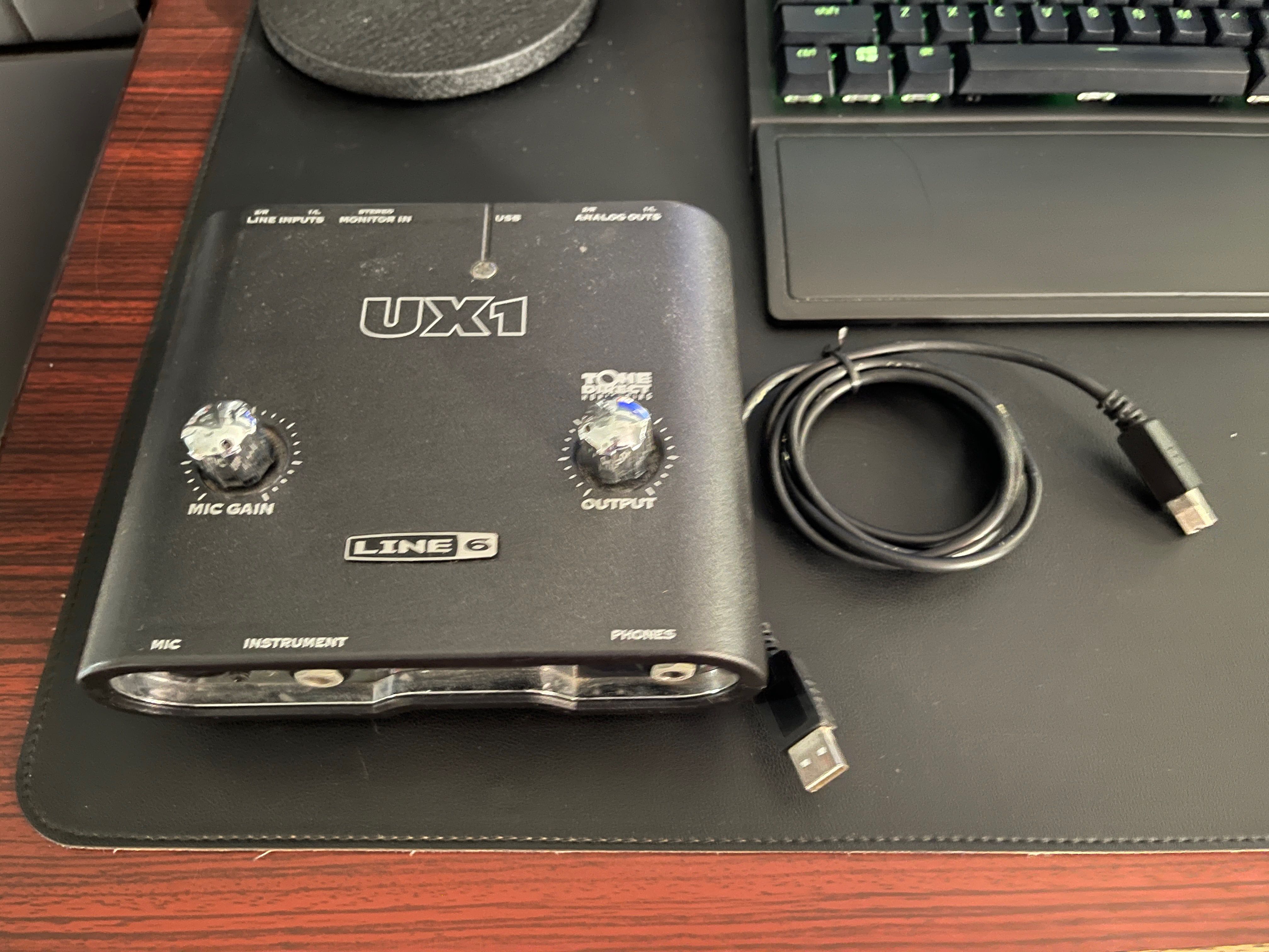 Line 6 Toneport UX1, Hobbies & Toys, Music & Media, Music Accessories ...