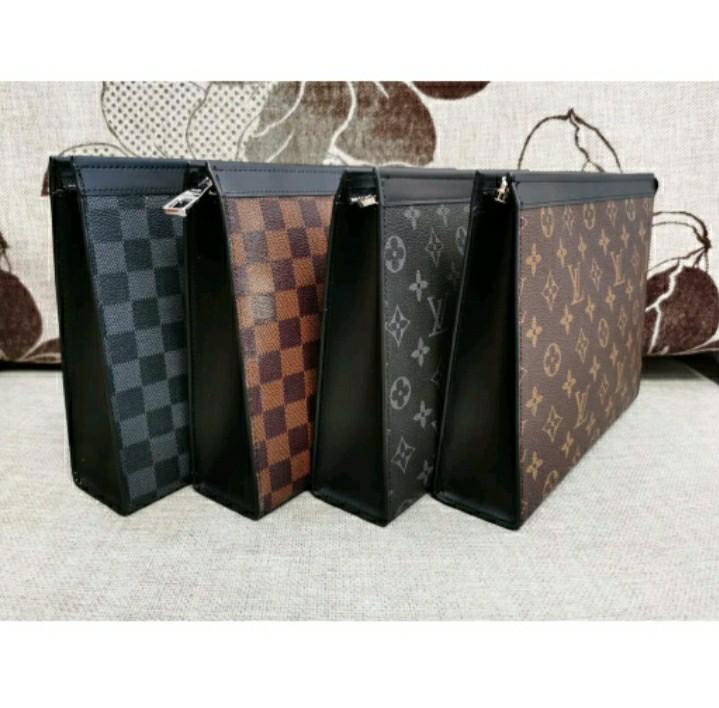 Authentic Louis Vuitton LV Clutch Bag, Men's Fashion, Bags, Belt bags,  Clutches and Pouches on Carousell