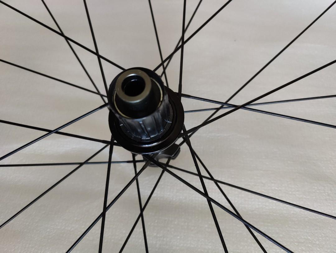 mavic aksium disc tubeless
