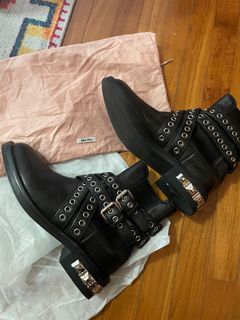 (Category: ) located in . Submitted by uo2017 (Listing ID 1149841421, Image 1). Description: .