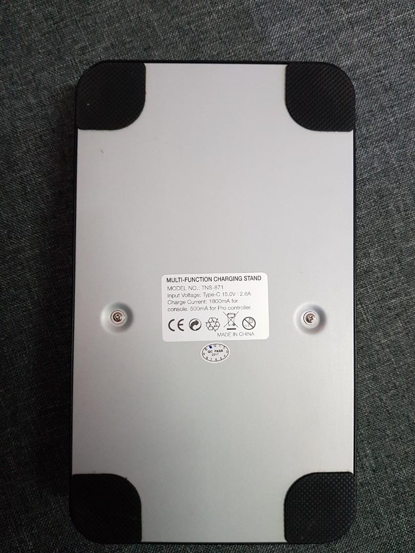 Multi-Function Charging Stand (Category: Cables & Chargers) located in Port Klang. Submitted by mrrobotic (Listing ID 1149813291, Image 2). Description: Can charge the nintendo console and pro con....can play while charging. Box excluded..