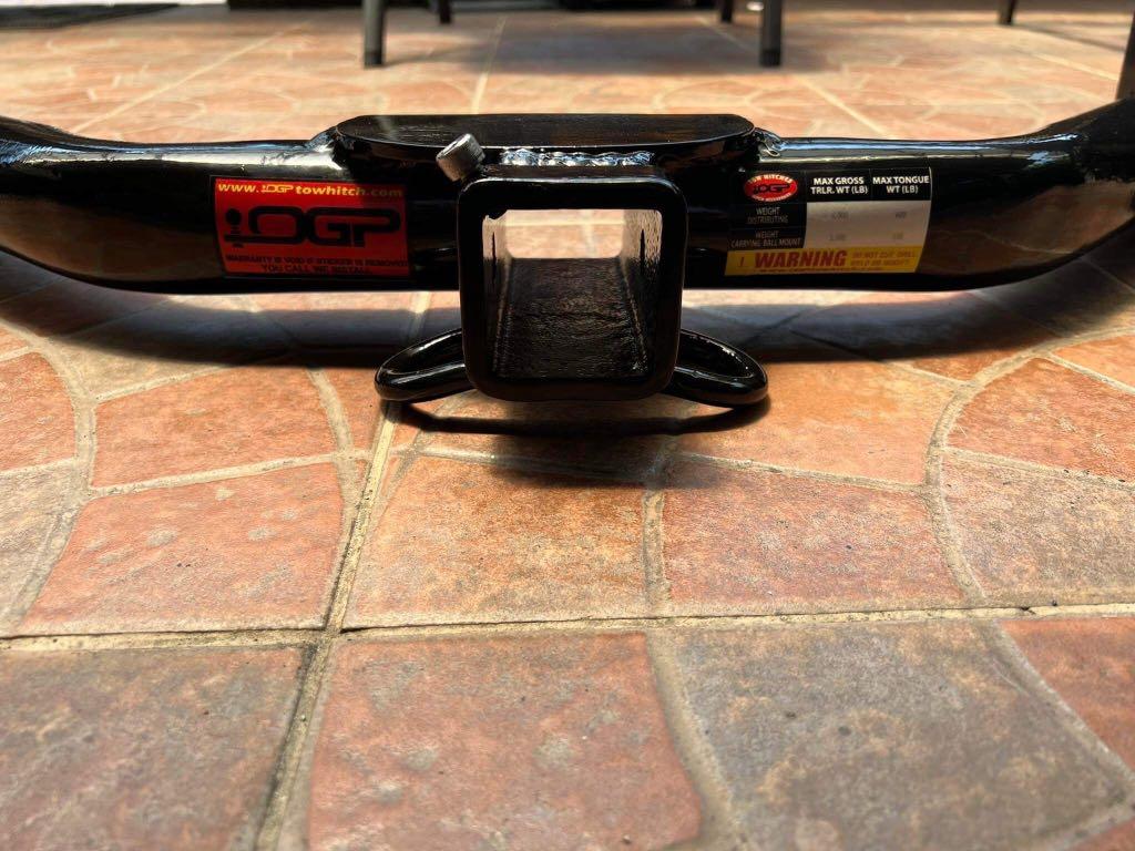 OGP Tow Hitch Receiver Toyota Fortuner, Car Parts & Accessories, Body