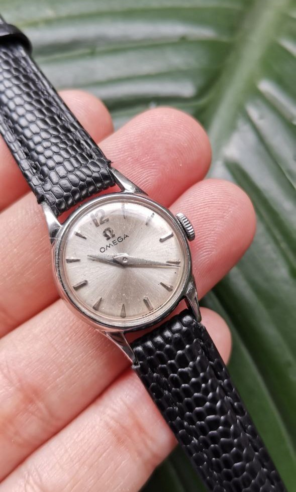 Omega Ladies Watch, Women's Fashion 