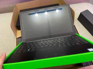 （分類：）位於 。 由 raffasy89 提交（商品編號 1149926970，圖片 1）。簡介： 。