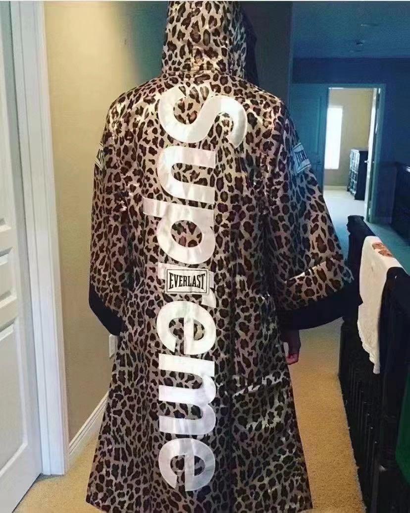 Supreme Everlast Satin Hooded Boxing Robe