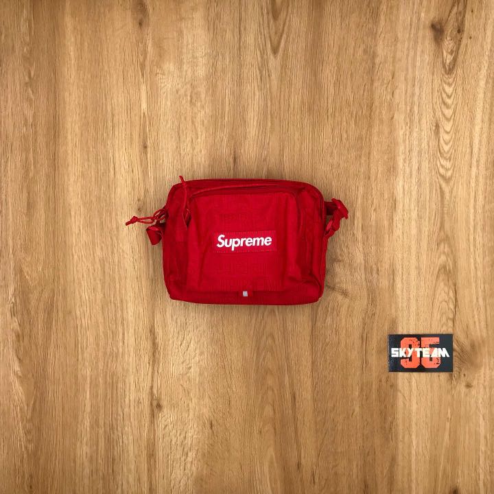 supreme shoulder ss19