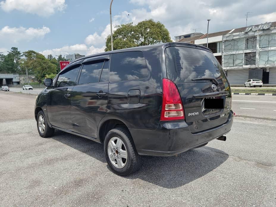 TOYOTA INNOVA E SPEC 2.0AT 2005TH, Cars, Cars for Sale on Carousell