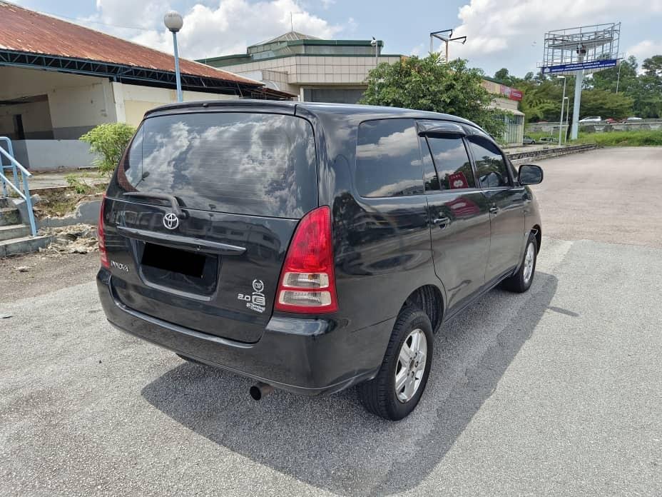 TOYOTA INNOVA E SPEC 2.0AT 2005TH, Cars, Cars for Sale on Carousell