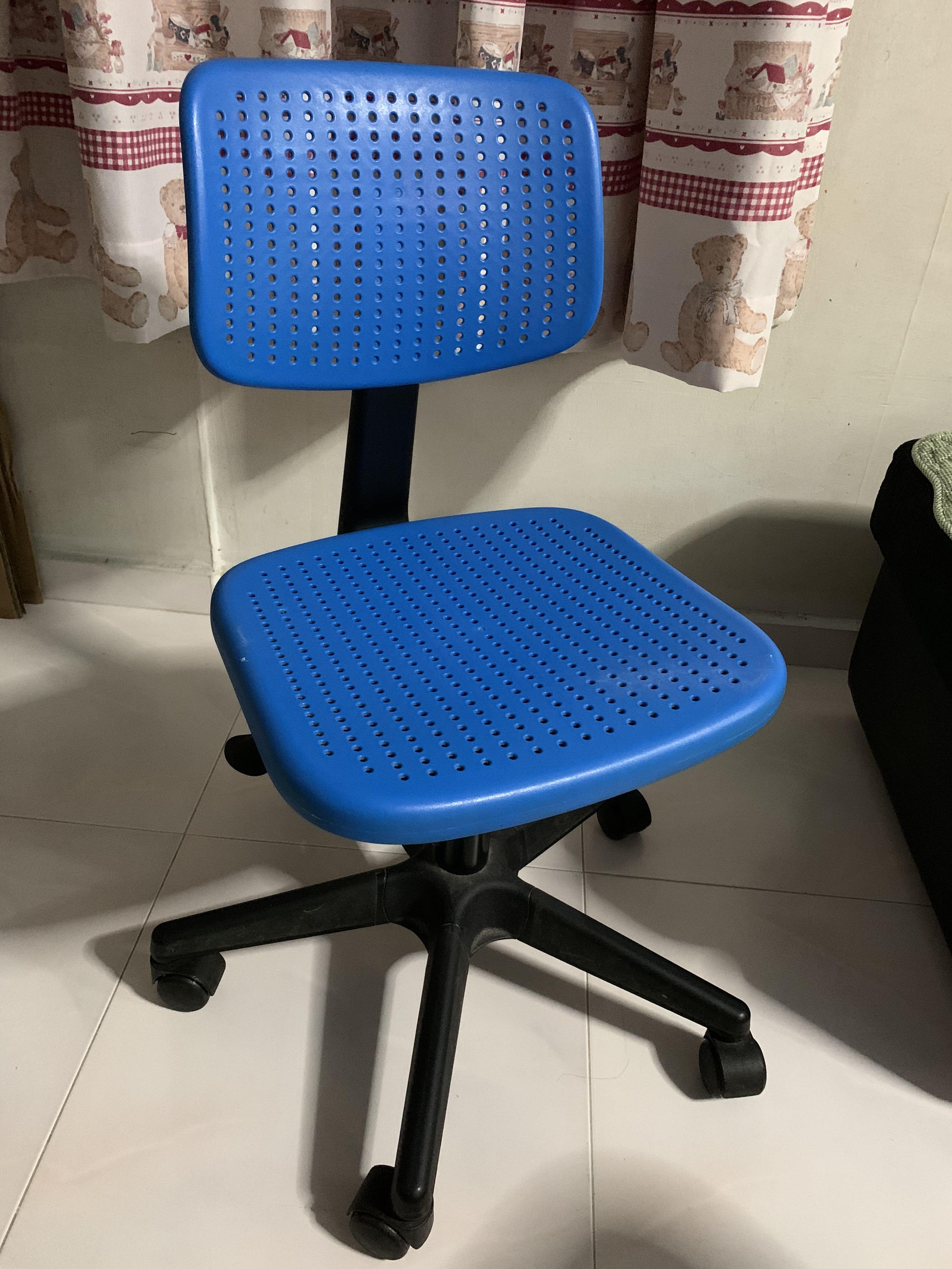 2 FREE IKEA ALRIK Swivel Chairs Furniture Home Living
