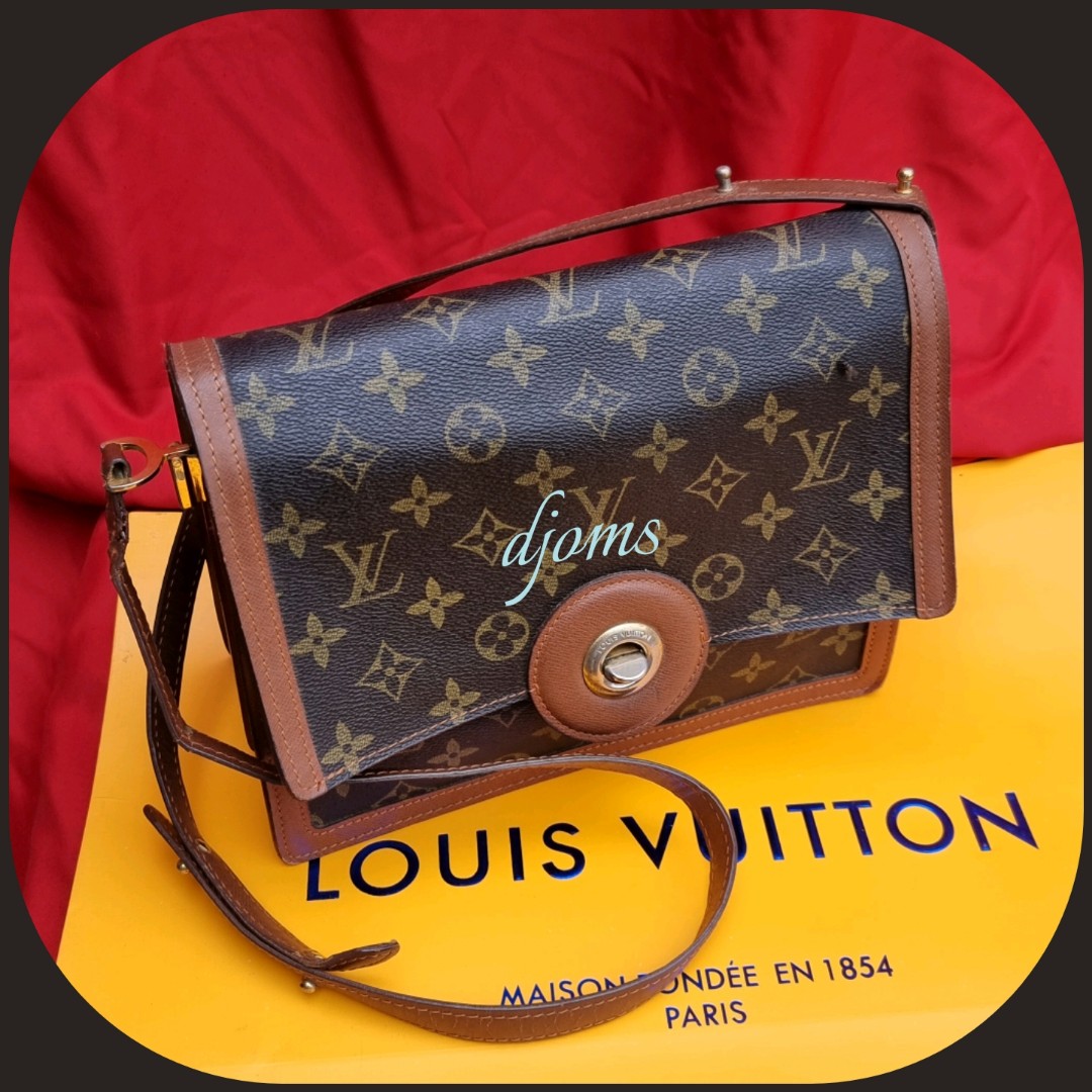 Pre-Loved LOUIS VUITTON Raspail PM Tote Bag, Luxury, Bags & Wallets on  Carousell