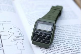 回到未來 DATA BANK Casio 計數機錶 復古。CA-53WF-3b 軍綠色 新款6色齊集+元祖經典款。限時特價。CASIO 正品正貨有保養。ca53w ca53wf calculator vintage general original64231048579715110