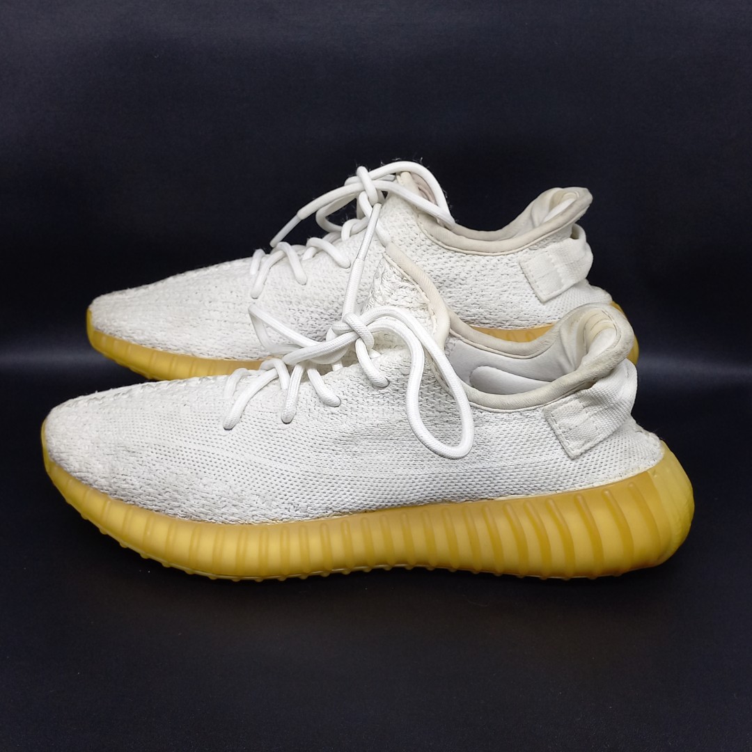 Sepatu sneakers adidas yeezy online