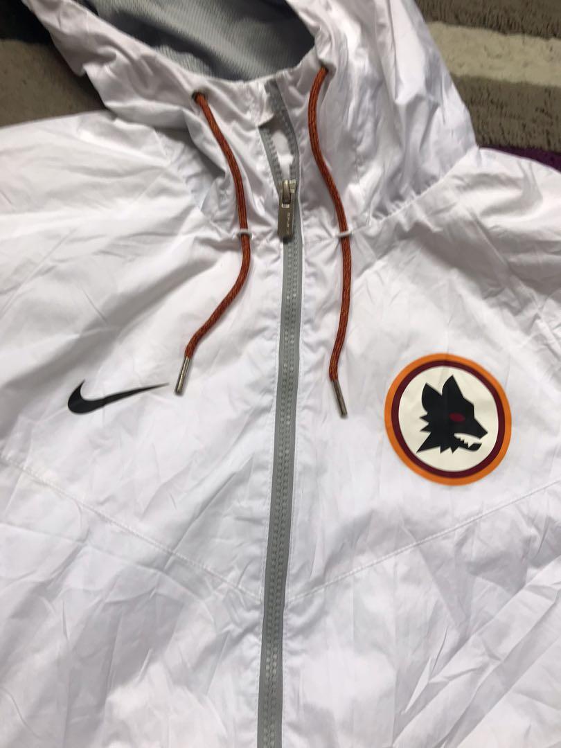 Windrunner cheap as roma