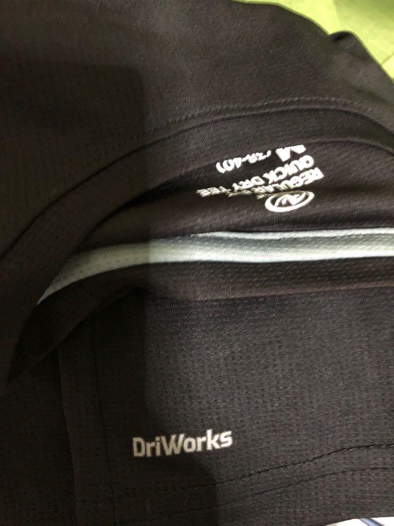 Athletic works driworks sport top quick dry medium black, Men's Fashion,  Tops & Sets, Tshirts & Polo Shirts on Carousell
