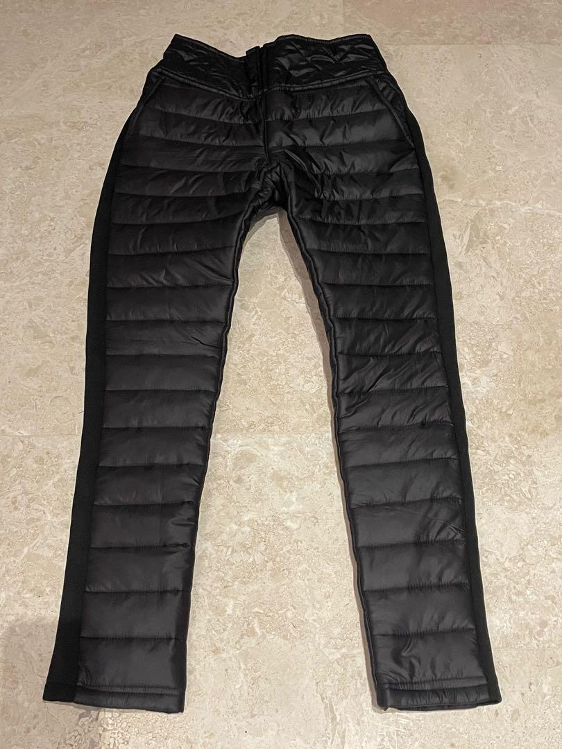 BNWT snow pants, Women's Fashion, Bottoms, Other Bottoms on Carousell