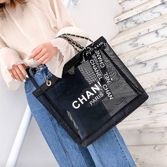 Chanel mesh tote bag (Category: Tote Bags) located in Cavite. Submitted by raspberrygurl (Listing ID 1146666699, Image 2). Description: Used once.