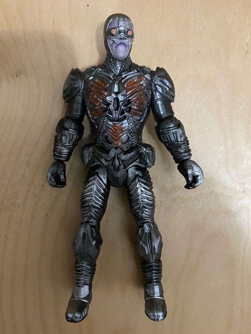 Parademon figure store
