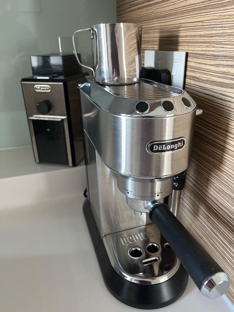 DeLonghi Home Espresso Machine and Grinder, TV & Home Appliances