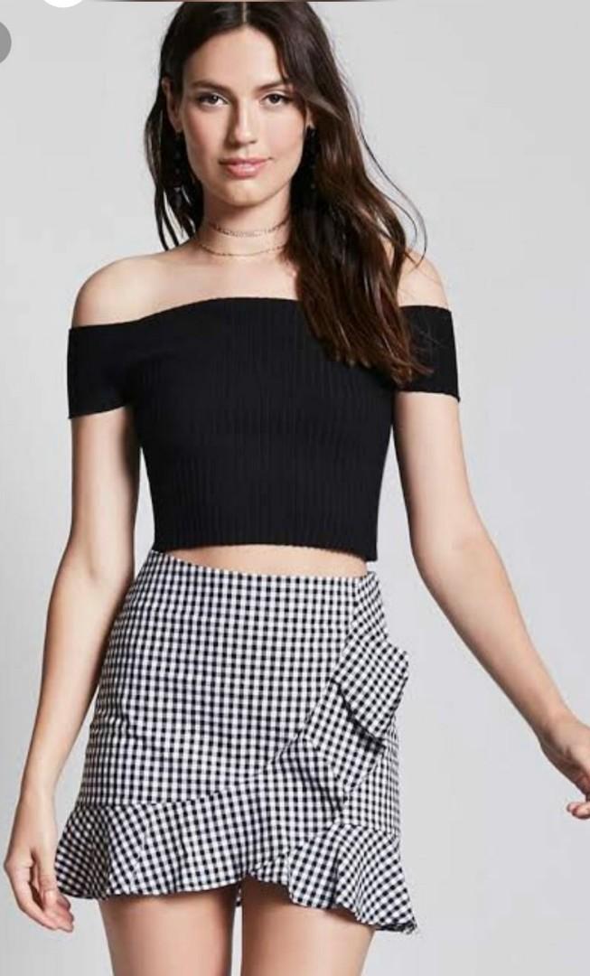 Forever 21 Gingham Skirt Women s Fashion Bottoms Skirts on Carousell