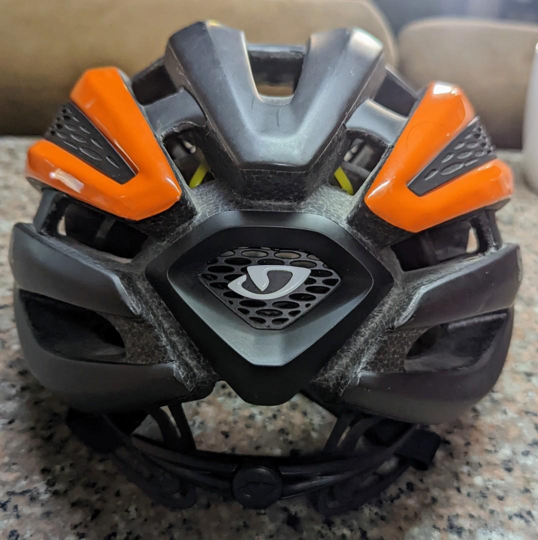 Giro Synthe MIPS Helmet Strava ed. (Rare) (Category: Bicycles) located in Manila. Submitted by bikerguy (Listing ID 1146557962, Image 3). Description: Giro Synthe MIPS Helmet Strava ed. Rare edition. Bougth from strava when it was still selling cycling accessories Medium No issues, no swaps. very hard to find in PH (maybe the only one on sale) 7999 firm, no haggling Pinagbuhatan, Pasig.