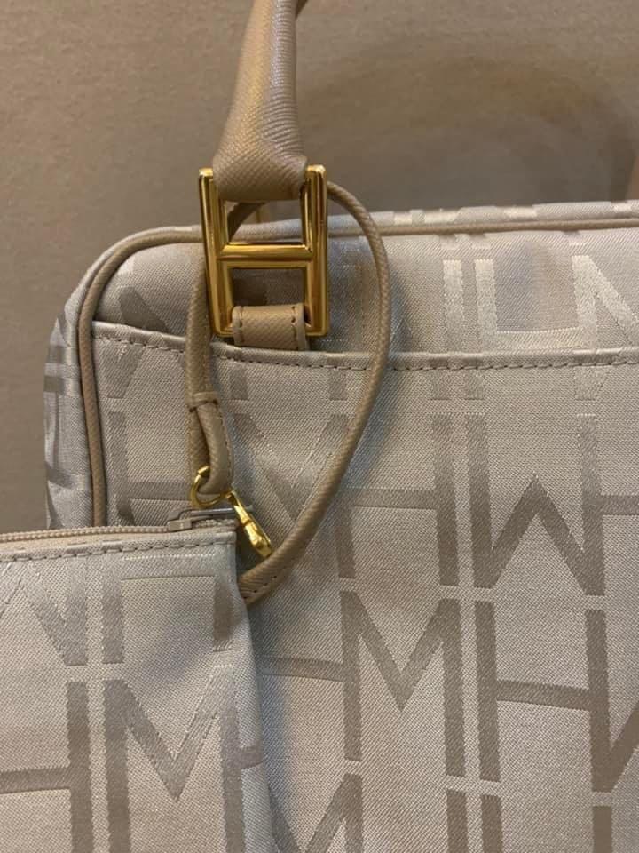 Hanae Mori Monogram Handbag w/ Pouch (Category: Luxury Bags & Wallets) located in Paranaque City. Submitted by katlouieleandicho (Listing ID 1146671477, Image 2). Description: Brand new 💯Authentic #Hanae Mori Monogram Handbag w/ Pouch Made in Japan Price : P2K.