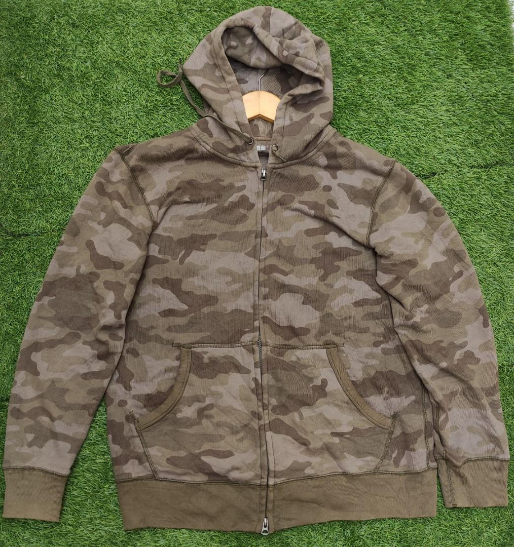 Uniqlo camo hoodie cheap