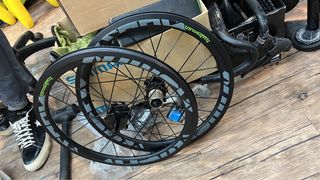 （分類：）位於 。 由 ciref 提交（商品編號 1146593746，圖片 1）。簡介： 。