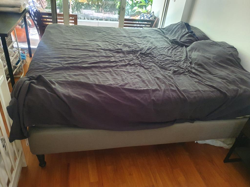 Ikea Bedframe ESPEV R Kings Size 180x200cm
