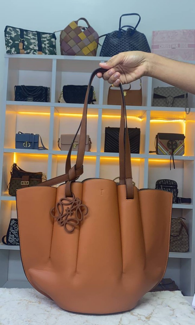 Loewe shell top tote bag