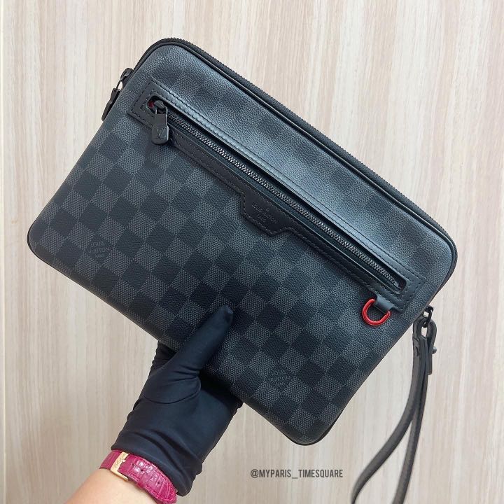 Authenticated Used LOUIS VUITTON Louis Vuitton Utility Supple Clutch Bag  Second Damier Graphite Men's N60324 Black Red Metal Fittings 