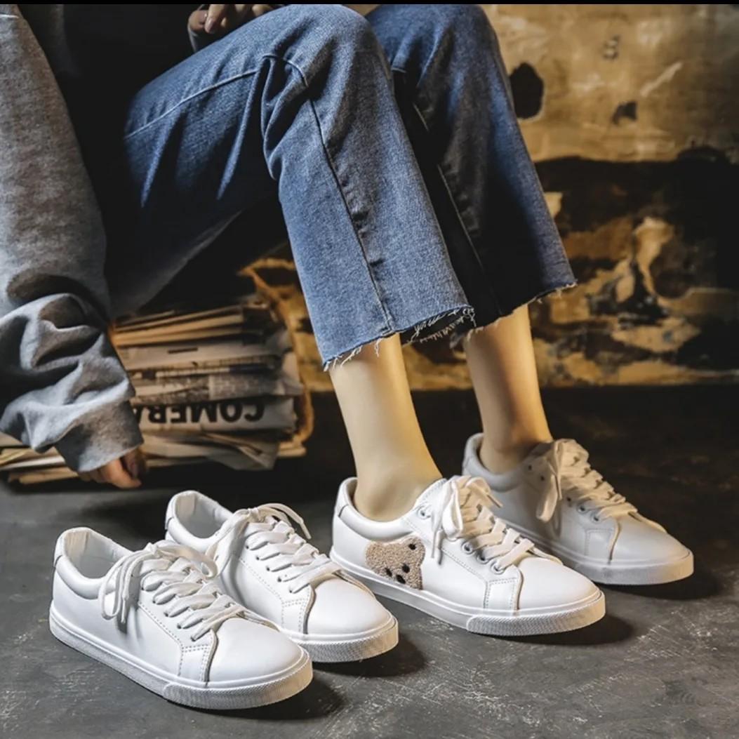 minimalist simple basic plain cute cartoon bear white sneakers shoe casual outing school shoes sneaker po