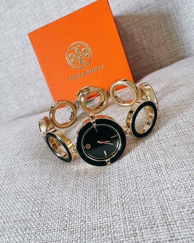 ?Original Tory Reversible watch, Women's Fashion, Watches & Accessories,  Watches on Carousell