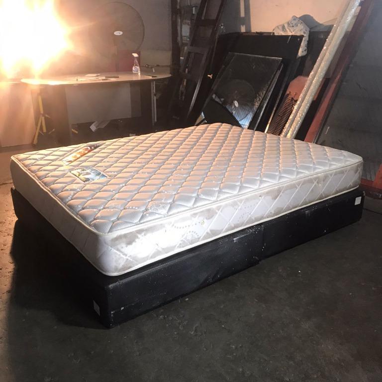 7 inch shop queen mattress