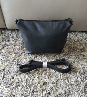 （分類：）位於 。 由 seeyouto 提交（商品編號 1146563588，圖片 1）。簡介： 。
